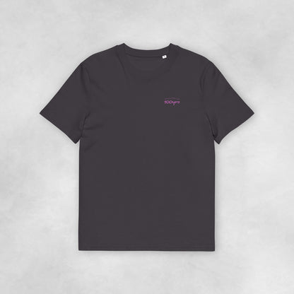 Front view of an anthracite coloured 100% organic cotton t-shirt.